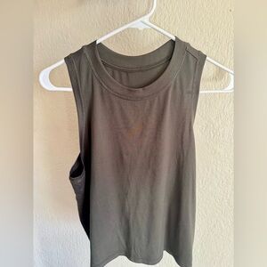 Vuori Army Green Muscle Tee